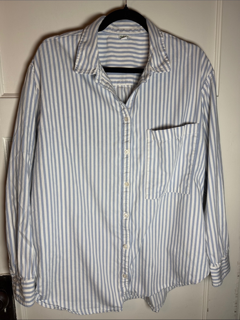 Aerie Long Sleeve Button Down Striped Shirt XL